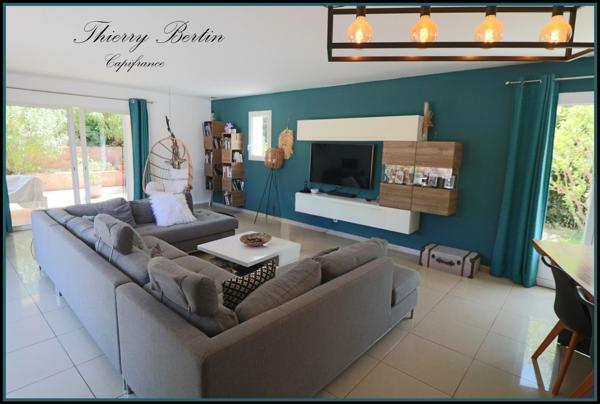Maison à vendre 6 pièces SAINT AYGULF (83)
