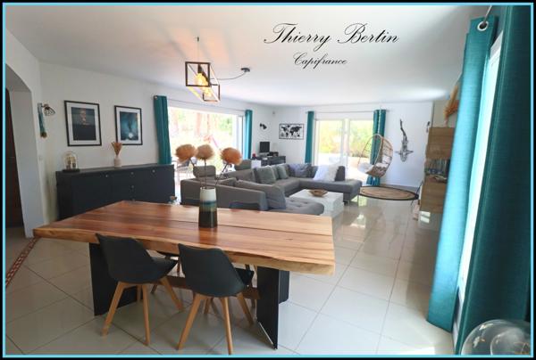 Maison à vendre 6 pièces SAINT AYGULF (83)