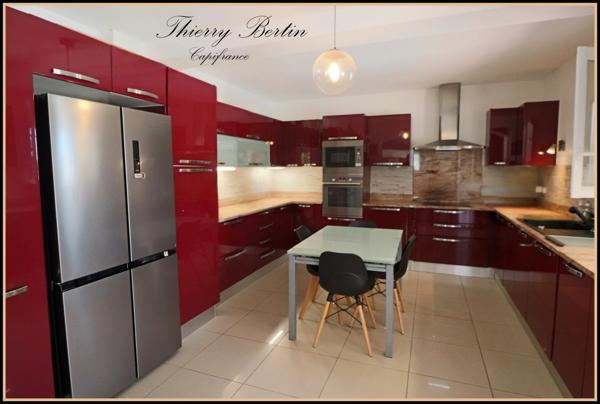 Maison à vendre 6 pièces SAINT AYGULF (83)