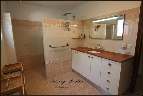 Maison à vendre 6 pièces SAINT AYGULF (83)