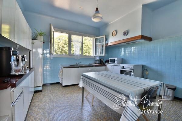 Maison mitoyenne T5/T6-130 m²-Terrain 1150m²