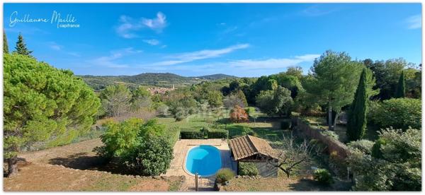 Propriété de 218m² habitable 6 pièces sur grand terrain avec vue dégagée proche de PEZENAS (34120)