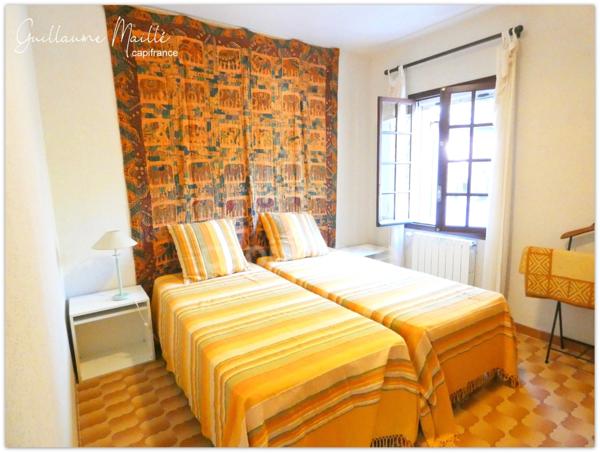 Propriété de 218m² habitable 6 pièces sur grand terrain avec vue dégagée proche de PEZENAS (34120)