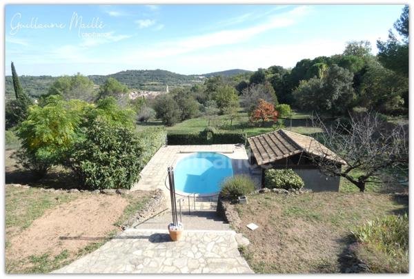 Propriété de 218m² habitable 6 pièces sur grand terrain avec vue dégagée proche de PEZENAS (34120)