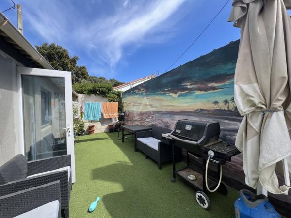 Maison 5 pièces + T3 -Bormes -Les-Mimosas (83)