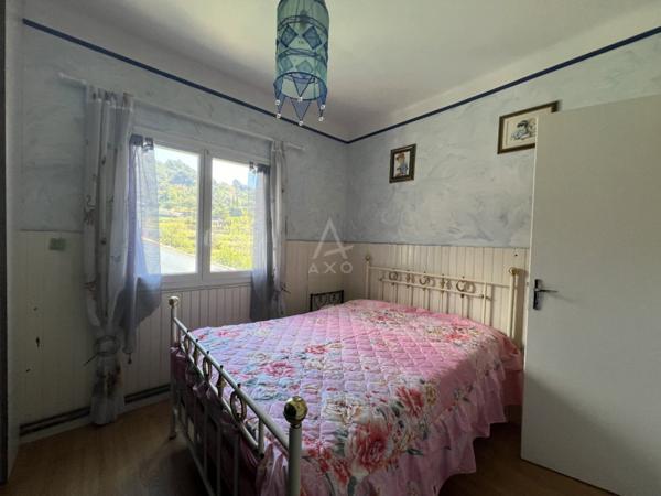 Maison 5 pièces + T3 -Bormes -Les-Mimosas (83)