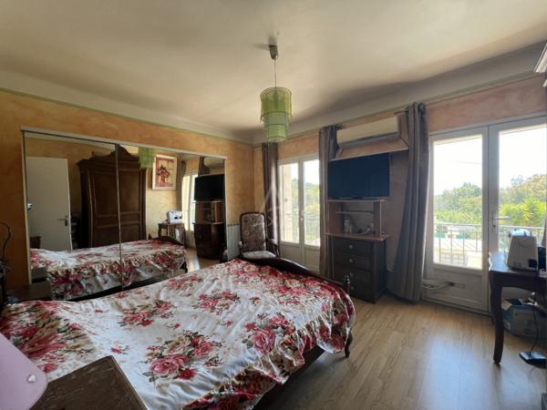 Maison 5 pièces + T3 -Bormes -Les-Mimosas (83)