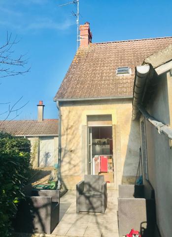 Maison à vendre 6 pièces MORNAY SUR ALLIER (18)