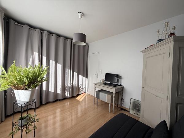 Appartement traversant 3 chambres proche Marcombes