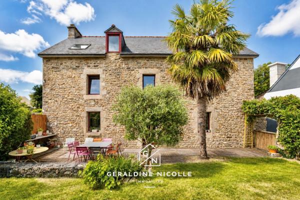 Propriété familiale pleine de charme –centre-bourg de Ploeren – 170 m2 – 5 chambres