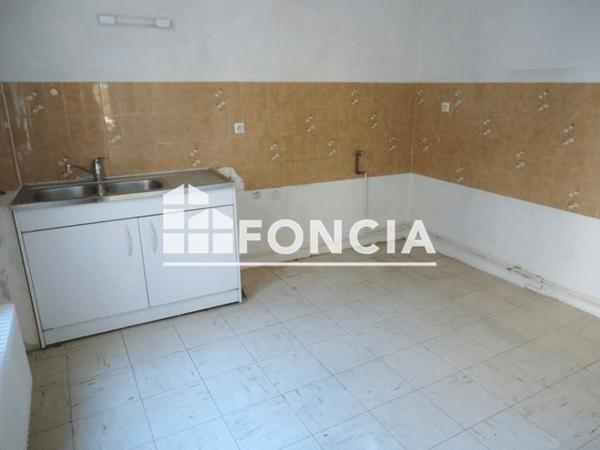 Location Appartement 5 pièces 125.6 m² - 48 RUE FBG DE PIERRE Strasbourg 67000