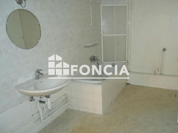 Location Appartement 5 pièces 125.6 m² - 48 RUE FBG DE PIERRE Strasbourg 67000