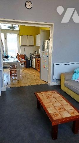 A ETAPLES, une maison mitoyenne proche centre ville.