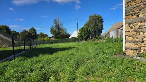 Maison à rénover avec potentiel d'environ 75m²