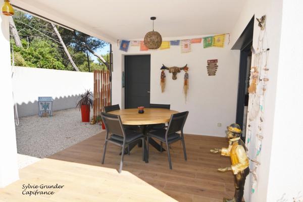 Maison à vendre contemporaine 6 pièces 4 chambres Salon de Provence