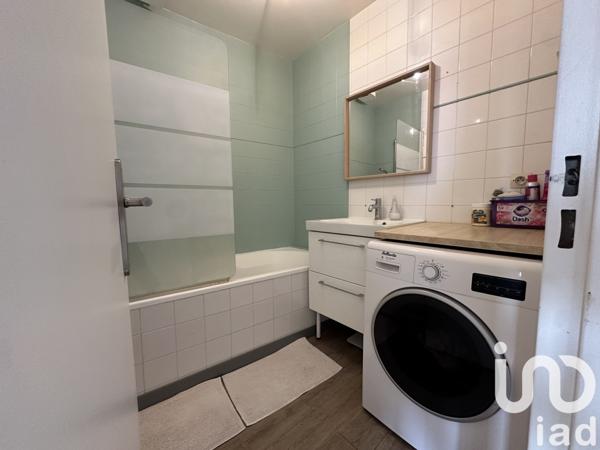 Appartement 2 pièces de 49 m² à Arpajon (91290)