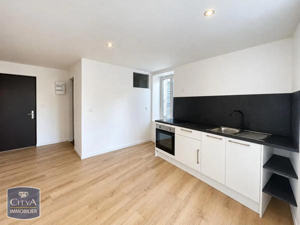 Appartement à louer 3 pièces 44.6m² Beauvallon (69700)