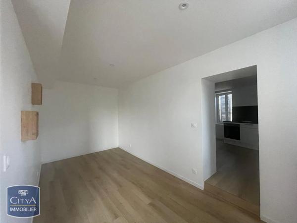 Appartement à louer 3 pièces 44.6m² Beauvallon (69700)