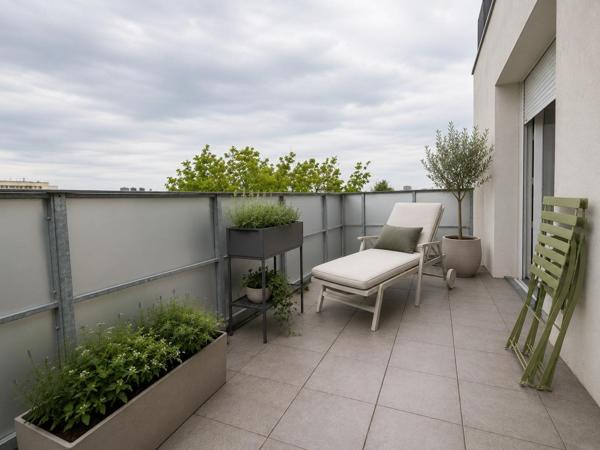 Appartement T3 avec terrasse, en résidence séniors