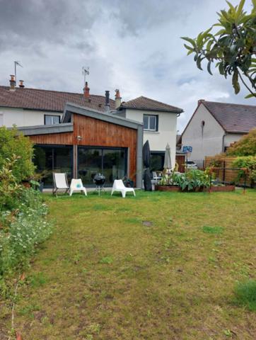 Maison La Riche 6 pièce(s) 143 m2