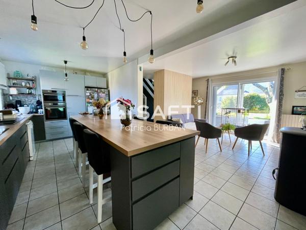 Maison 4 chambres 532 m2 terrain proche commodités