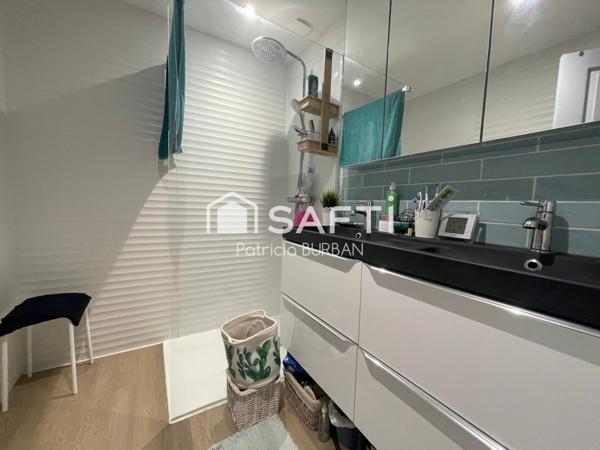 Maison 4 chambres 532 m2 terrain proche commodités