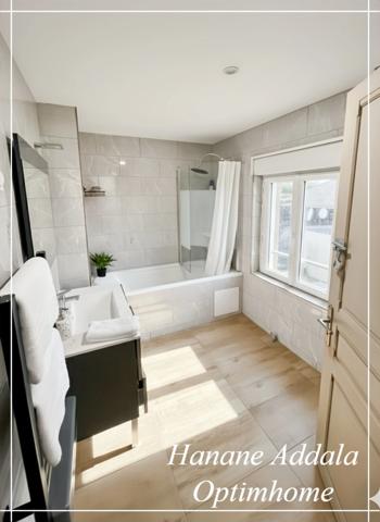 Maison familiale rénovée + appartement indépendant – Centre de Saint-Just-en-Chaussée (Oise)