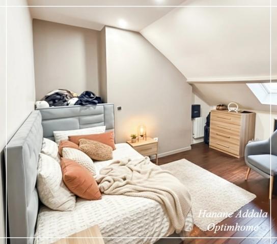 Maison familiale rénovée + appartement indépendant – Centre de Saint-Just-en-Chaussée (Oise)