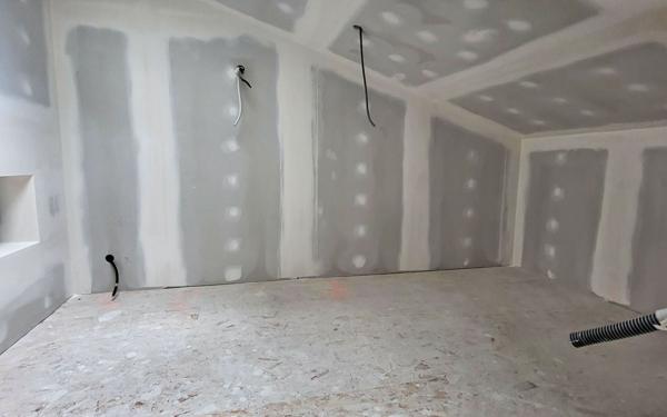 Maison à vendre    5 pièces • 234 m2 Salaise-sur-Sanne