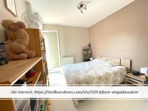 A SAISIR APPARTEMENT T2 AVEC PARKING ET BALCON