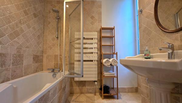 Condom (32100) Magnifique propriété 12 pièces, 7 chambres et un appartement de 100m² - secteur Eauze