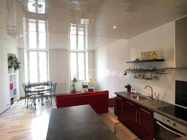 Location                                                      Appartement
                        
                     2 pièces                      47 m2                     à Albi