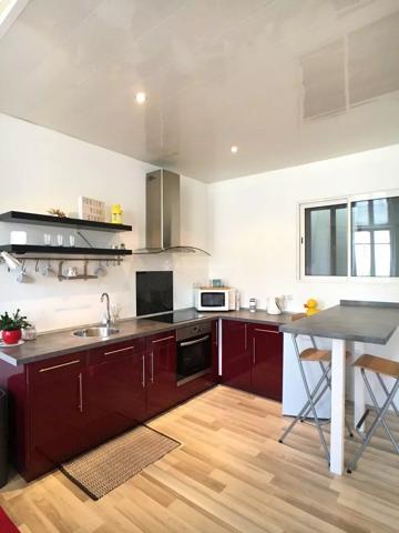 Location                                                      Appartement
                        
                     2 pièces                      47 m2                     à Albi