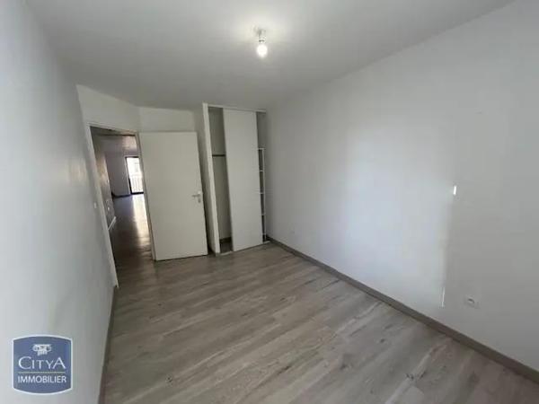 Appartement à louer 3 pièces 60.25m² Pamiers (09100)