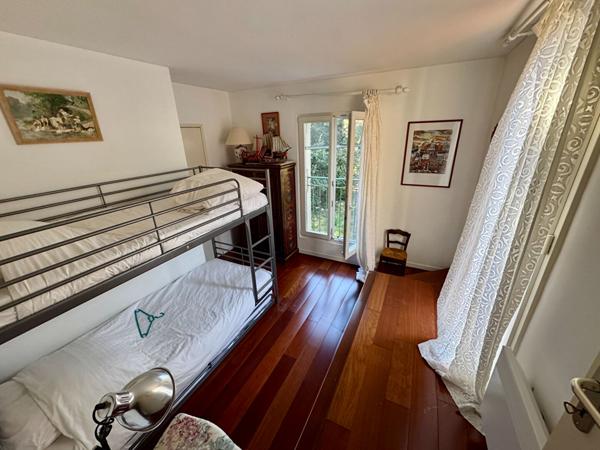 Maison Nimes 6 pièce(s) 158.51 m2