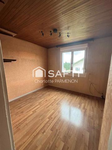 Grande maison familiale à vendre – Les Fins (25500)