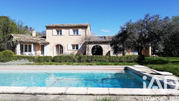 Maison à vendre 5 pièces 138 m² Vaison-la-Romaine