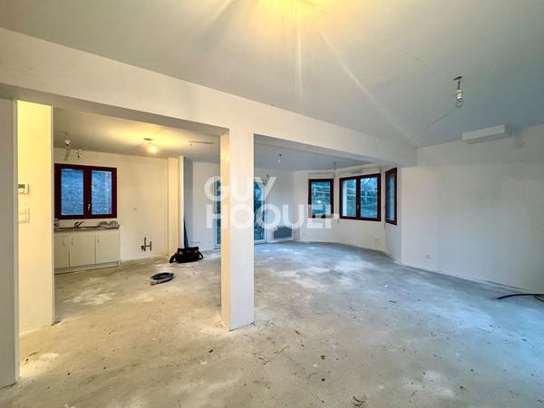 MAISON VILLERVILLE - VUE MER EXCEPTIONNELLE ET TERRAIN DE 1896m2