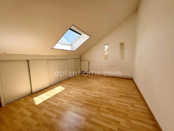 APPARTEMENT DUPLEX - PROCHE CENTRE VILLE - PARKING PRIVÉ - 159m² au sol - LISIEUX (14100)