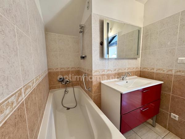 APPARTEMENT DUPLEX - PROCHE CENTRE VILLE - PARKING PRIVÉ - 159m² au sol - LISIEUX (14100)