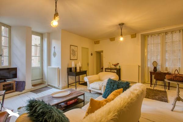 Appartement à vendre |                                       Sarlat-la-Canéda |                                        2 pièces  |  45 m²
