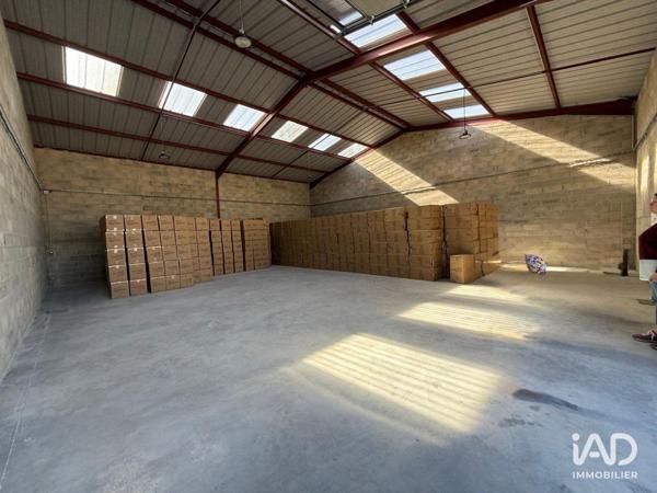Location hangar 500 m² Pontpoint