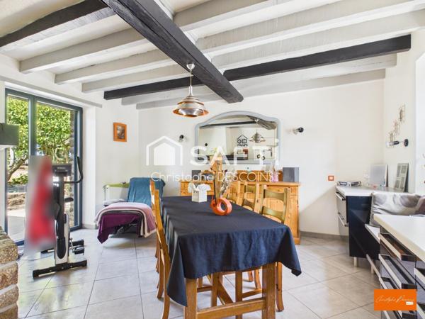 BELLE LONGÈRE DE 160 M² À LA CHAPELLE-AU-RIBOUL