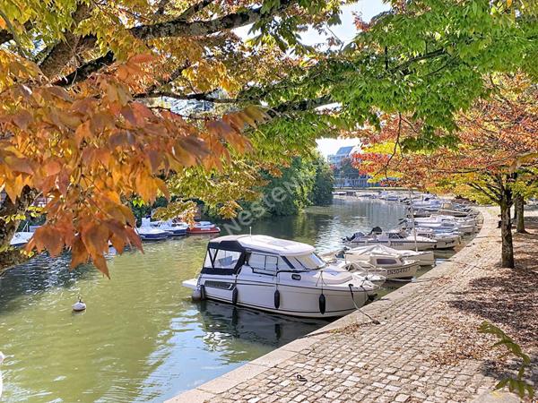 Nantes Saint-Félix - Bureaux de 197m² avec 2 places de stationnement - Accès PMR