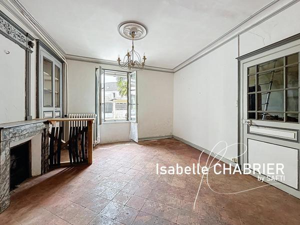 LES RAIRIES - MAISON DE VILLAGE À RÉNOVER