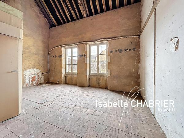 LES RAIRIES - MAISON DE VILLAGE À RÉNOVER