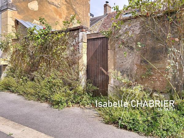 LES RAIRIES - MAISON DE VILLAGE À RÉNOVER