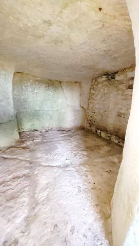 Terrain constructible + caves: Proche Loches