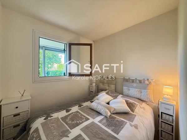 SAINT-CYPRIEN PLAGE, T2 RENOVE AVEC JARDIN DANS BELLE RESIDENCE AVEC PISCINE ET STATIONNEMENTS