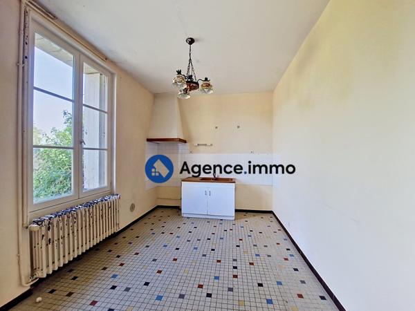 À vendre - Maison ancienne, 5 pièces située à Château-la-Vallière (37330)
